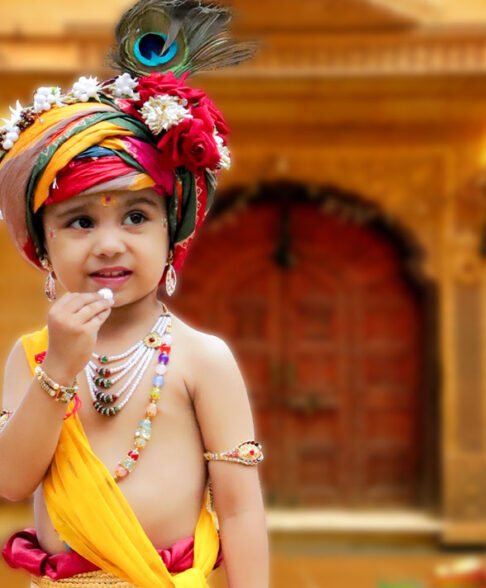 The-Print-Pyramid-Studio---Portfoliyo-Mantra-Krishna
